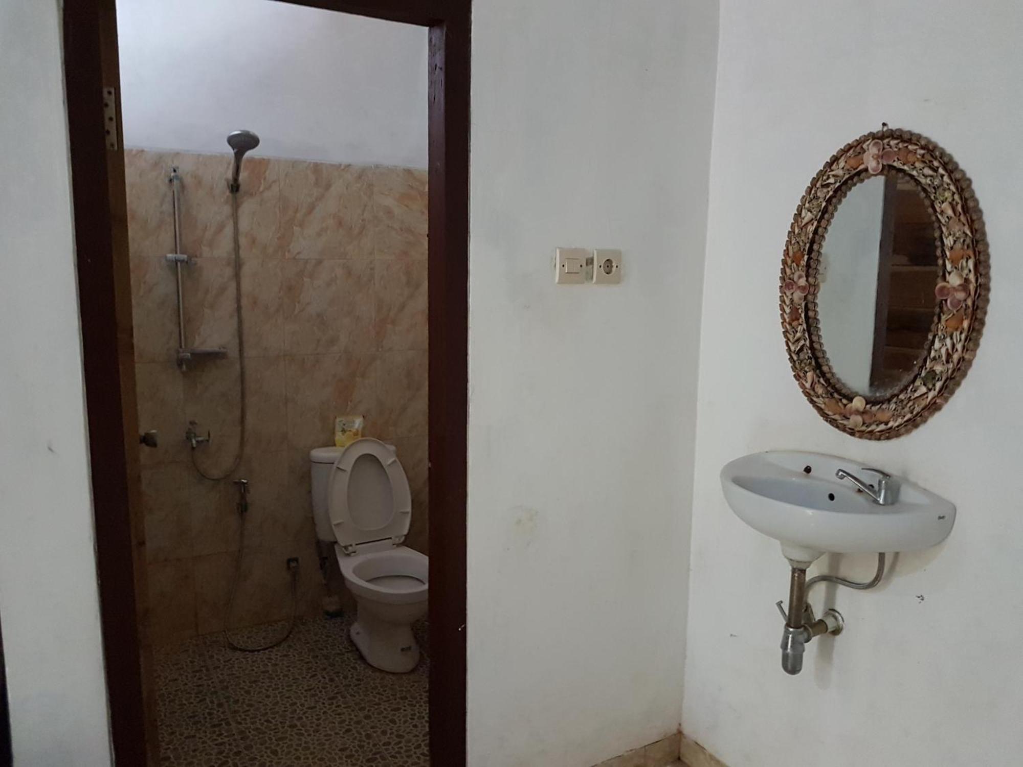 Red Island Bungalows Pasanggaran Pokój zdjęcie