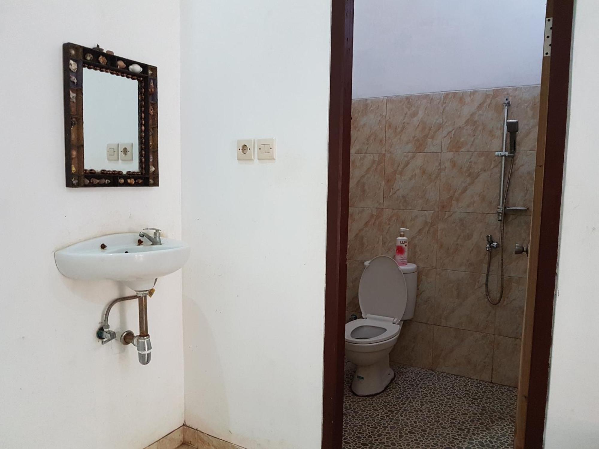 Red Island Bungalows Pasanggaran Pokój zdjęcie
