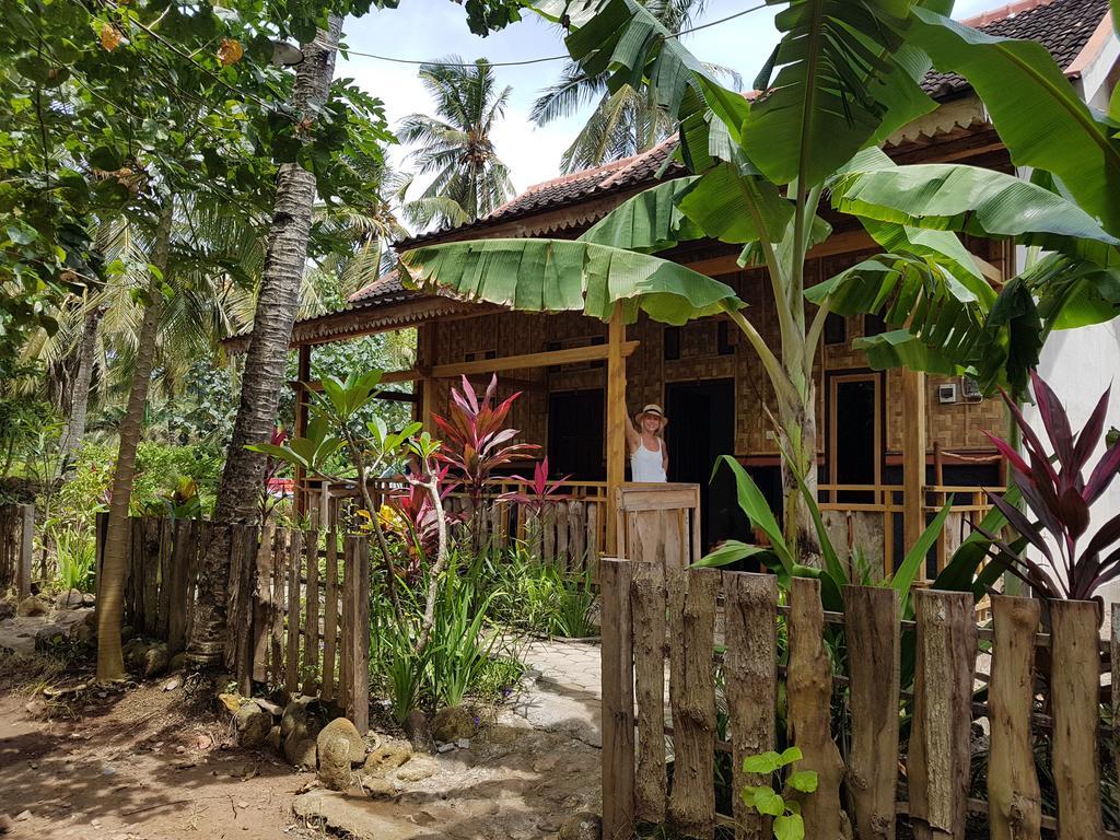 Red Island Bungalows Pasanggaran Zewnętrze zdjęcie